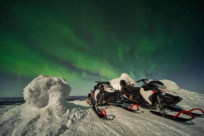 3 Hours Snowmobiling under Auroras and Night Sky - What the snowmobile ride feels like