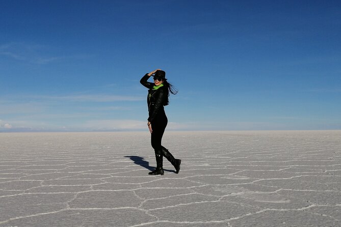 5-Hour Uyuni Salt Flat Tour Stargazing and Sunset/Sunrise In Group - Coffee, tea, wine, and the little extras