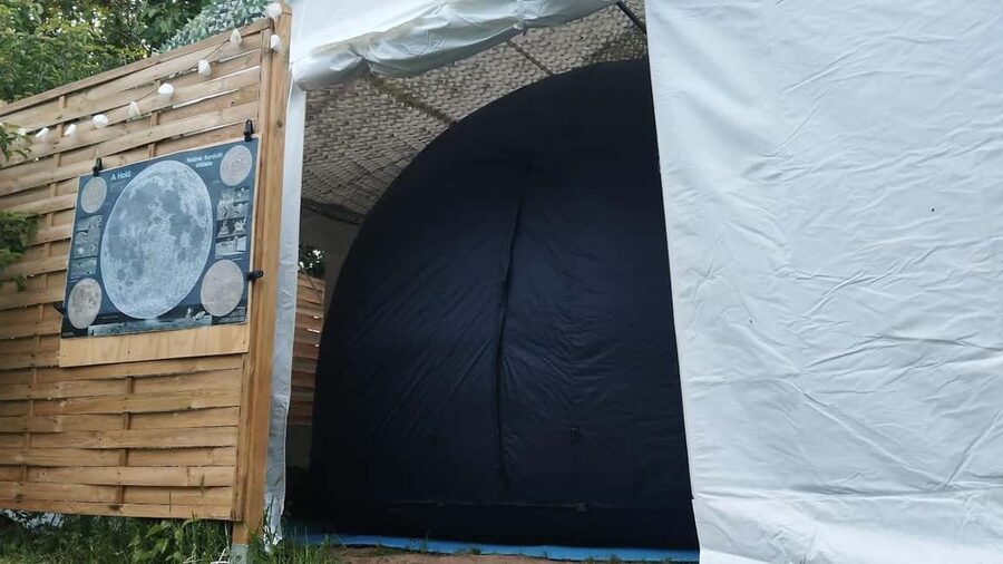 Balaton: All-Weather Private Stargazing & Planetarium Tour - Telescope time for the Sun, Moon, or planets