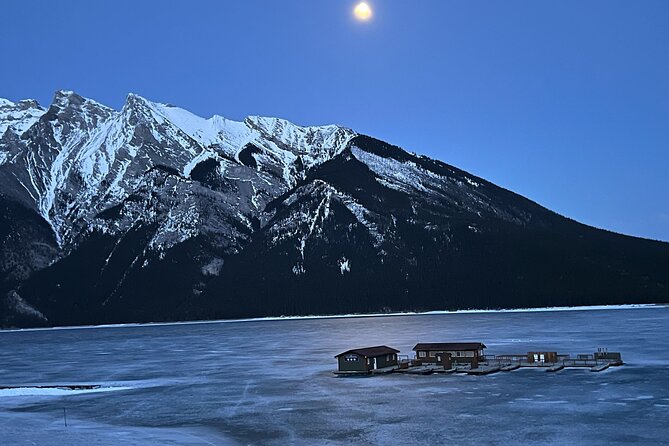Banff Night Tour and Stargazing from Canmore or Banff - Weather, timing, and the northern lights