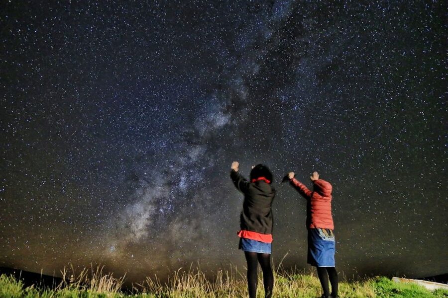 Big Island, Hawaii: Volcano and Stargazing Tour with Dinner - Key points at a glance