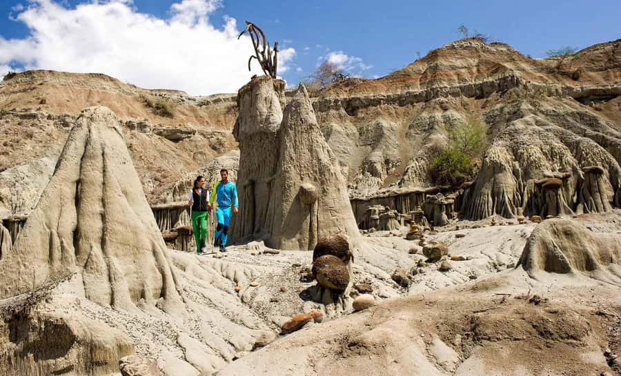 Day Trip to Tatacoa Desert (Horseback, Boat, Stargazing, ..) - Cooling off in a mineral water pool