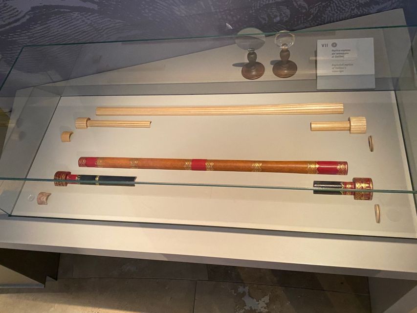 Florence: Private Astronomical Tour of the Museo Galileo - What the private guide adds