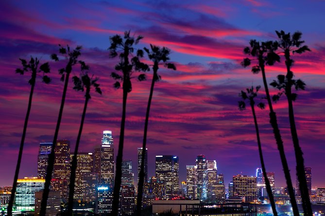 Hollywood Night Tour with Griffith Observatory - Griffith Observatory gives the night its purpose