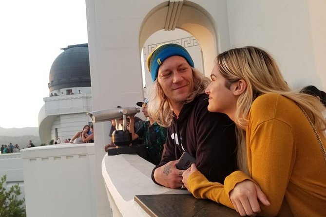 Hollywood Sign Hiking Tour to Griffith Observatory - What the guides add to the experience