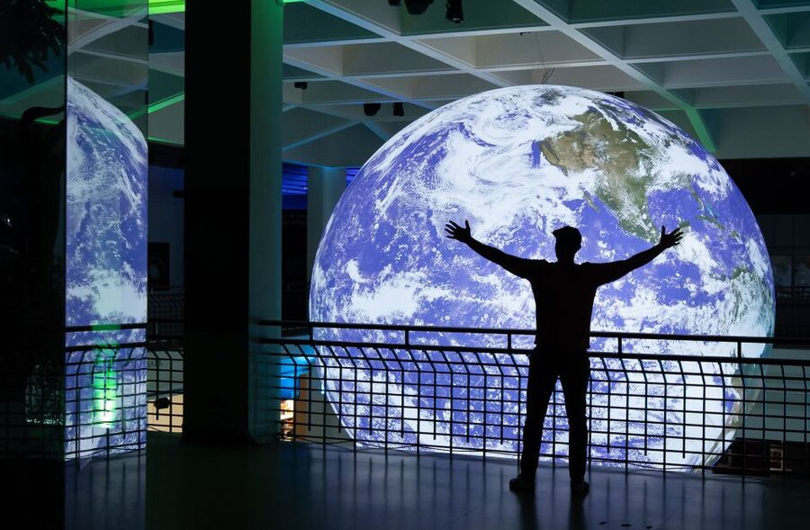 Houston Museum of Natural Sciences: Planetarium Ticket - Who will enjoy this most