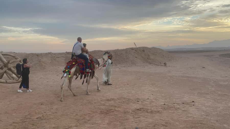 Hurghada: BADU Camp Camel Ride, Dinner, & Stargazing - Stargazing with a telescope