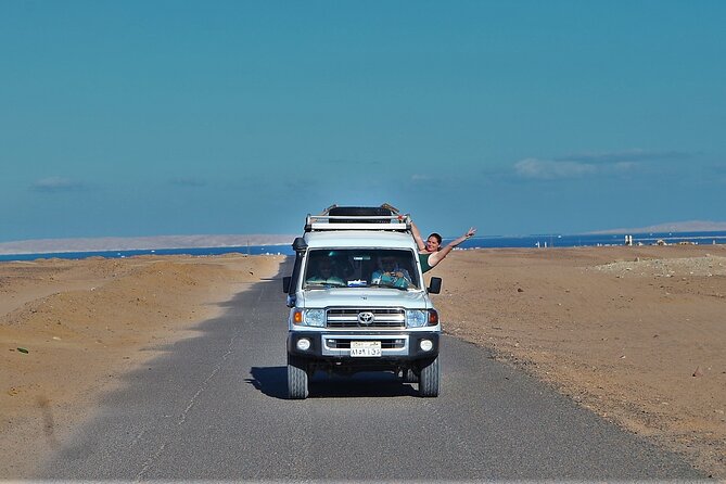 Hurghada Desert Sunset & Stargazing Tour with Dinner by Jeep - Leaving Hurghada for the desert hills