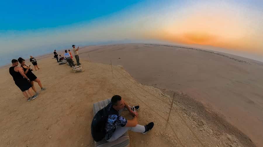Hurghada: Star Stargazing Desert Adventure by Jeep & Dinner - Camel and horse rides, with realistic expectations