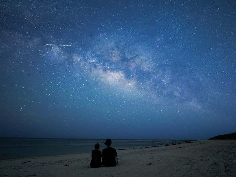 Ishigaki: Jungle Walk and Stargazing Night Tour - The short transfer west and the change of pace