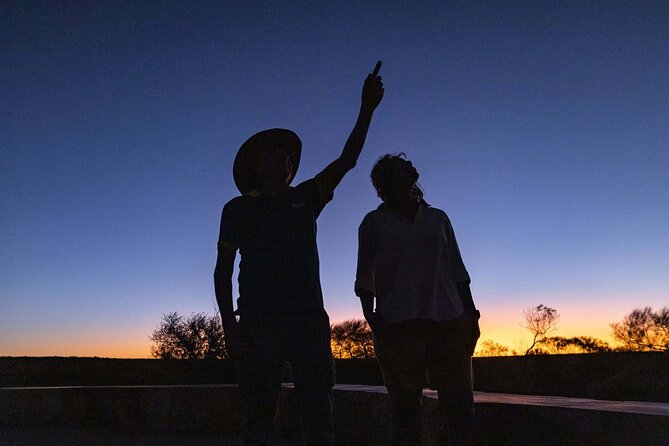 Kalbarri Skywalk: Sundowner and Stargazing Tour - Picnic dinner and a glass of bubbles