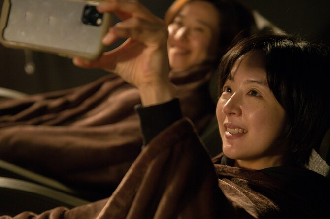 Kurashiki Private Romantic Night in the Observatory Recliners - Who will enjoy this most