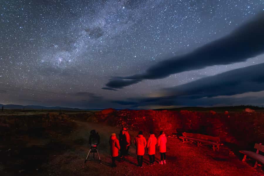 Lake Tekapo: Stargazing Experience at Cowan's Observatory - Finding your place in the observation craters