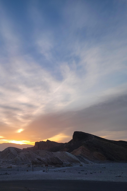 Las Vegas: Death Valley Sunset and Stargazing Day Tour - Why this Death Valley day runs into the night