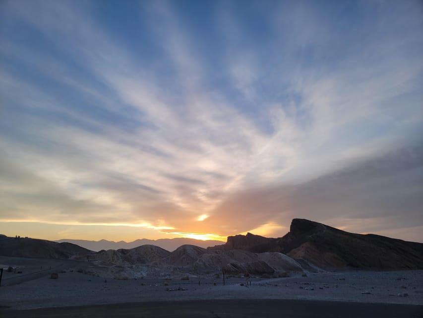 Las Vegas: Death Valley Sunset and Stargazing Day Tour - Badwater Basin puts you below sea level