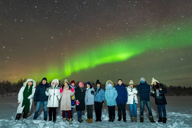 Levi: Aurora Borealis Tour and Stargazing Experience - What happens when the aurora appears