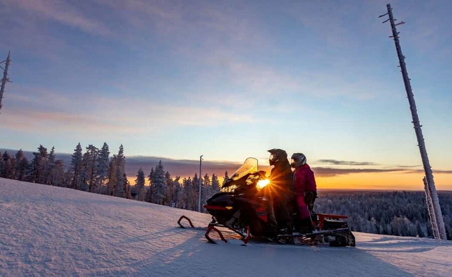 Levi: Twilight Snowmobile Safari & Stargazing Experience - Should you book the Levi twilight snowmobile safari?