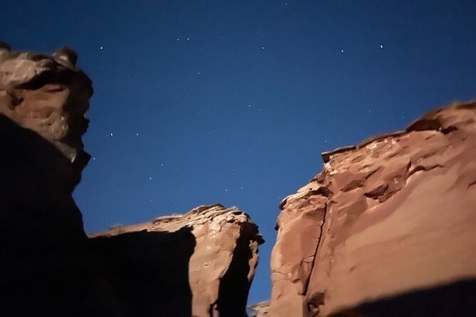 Ligai Si Anii Stargazing Night tour through Antelope Canyon - Learning night photography with a phone