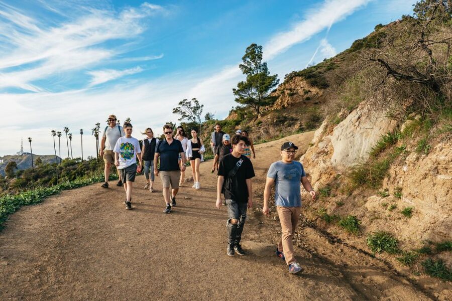 Los Angeles: Griffith Observatory Guided Hike/Walking Tour - Reaching Griffith Observatory