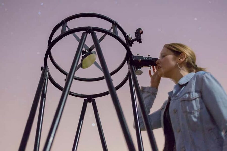 Madrid: Night sky observation with an expert astronomer - Key points to know before booking