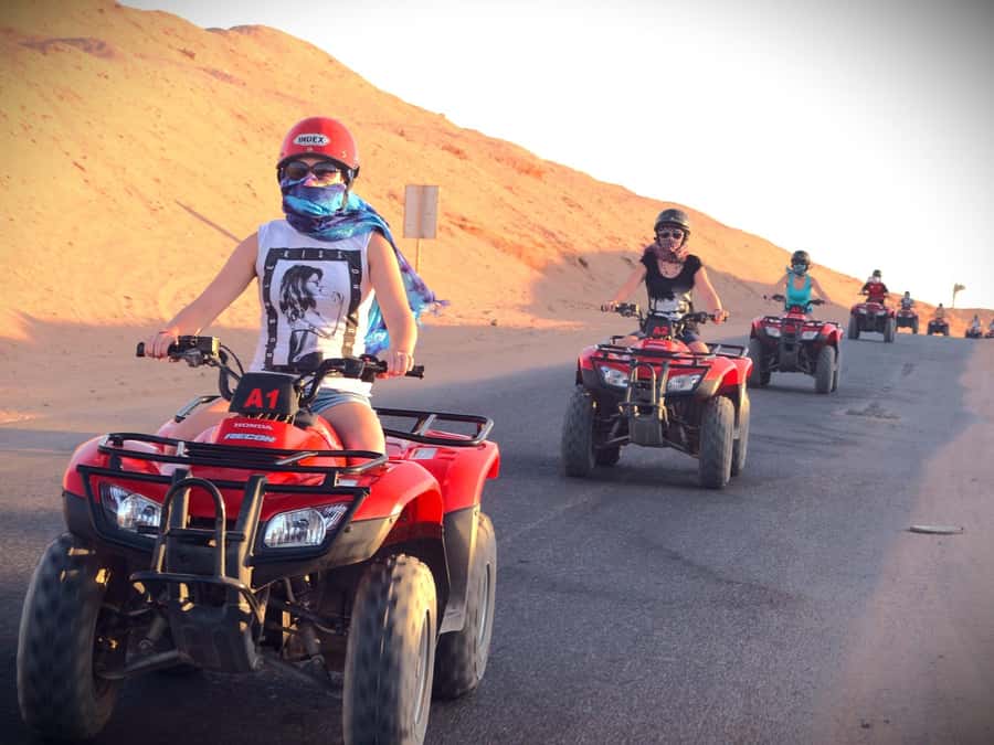 Makadi Bay: 2H Quad Bike, Camel, Stargazing, Dinner & Show - Sunrise, daytime, evening, or horse combo