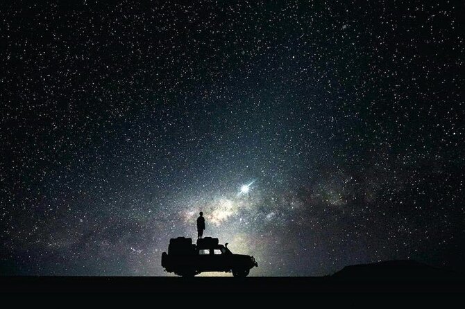 Makadi Bay: Jeep Safari Adventure with Star Gazing - Belly dancing, Arabian music, and a snake show