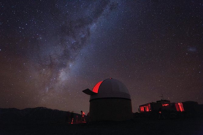 Mount John Observatory Stargazing Experience, Tekapo - Cold, darkness, and the practical side of the summit