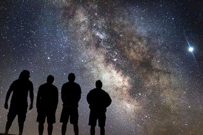 Night Adventure with possible stargazing and Aurora chasing - What the night adventure is really like