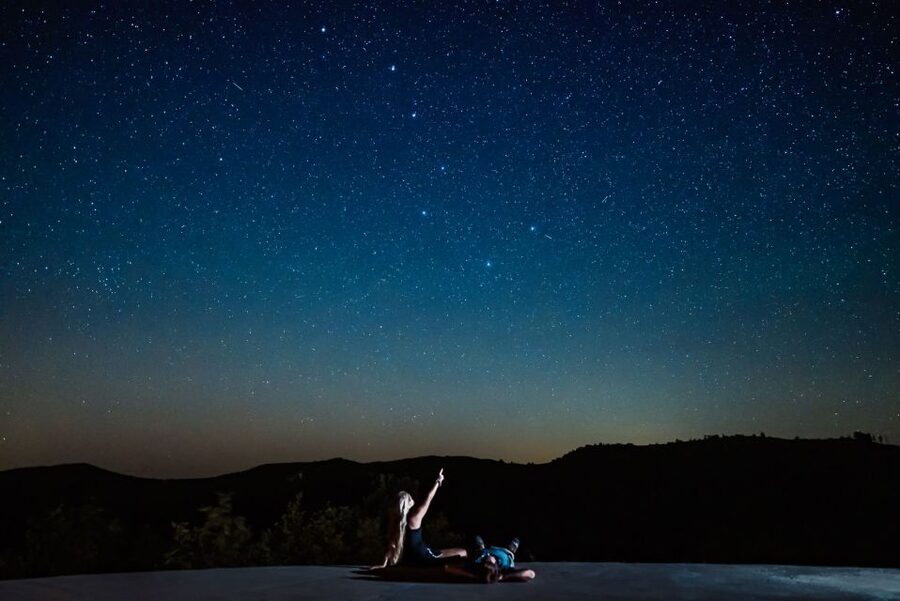 Orderville: East Zion Stargazing Trip with Hot Chocolate - Blankets, darkness, and the first look upward