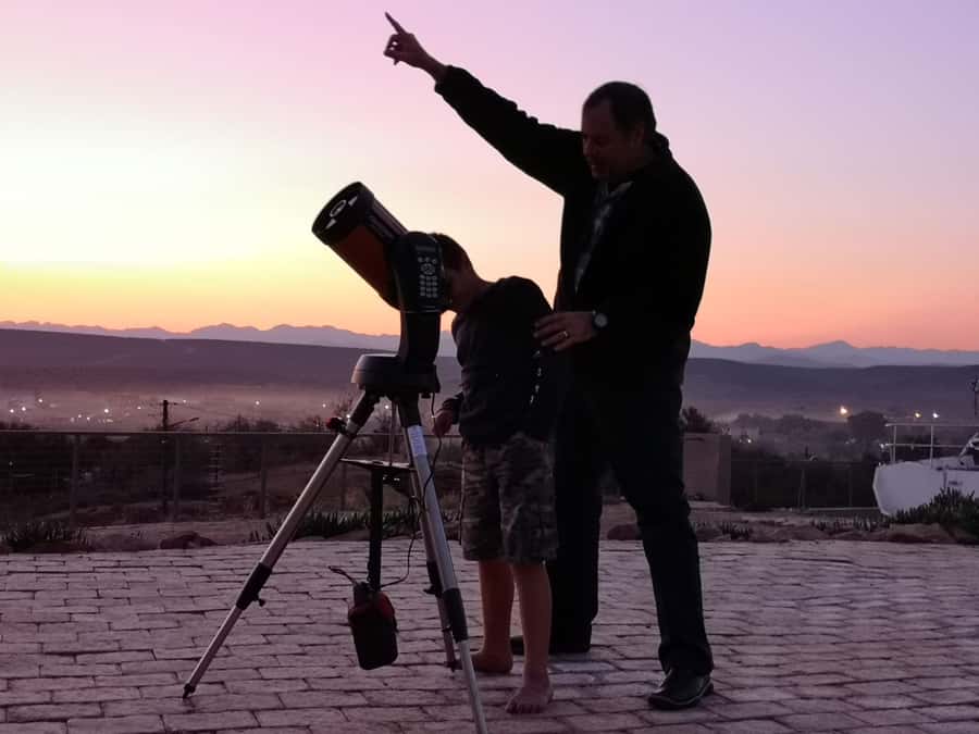 Oudtshoorn: Celestial Stargazing with Telescope and Guide - Meeting your guide under the Oudtshoorn sky