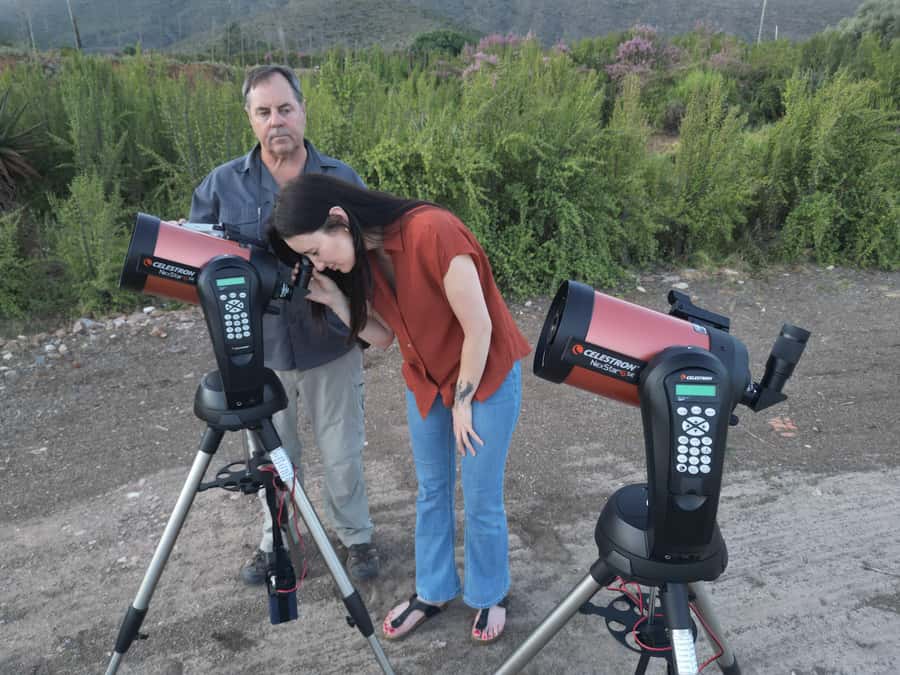 Oudtshoorn: Celestial Stargazing with Telescope and Guide - What to wear for a cold, still hour