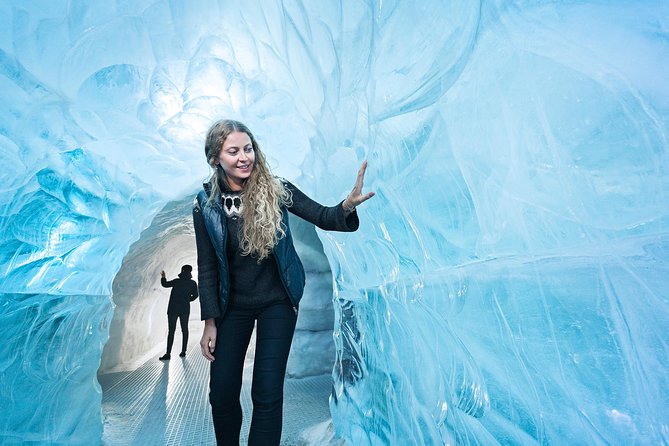 Perlan - Wonders of Iceland Experience - Wildlife, glaciers, and the everyday forces of nature