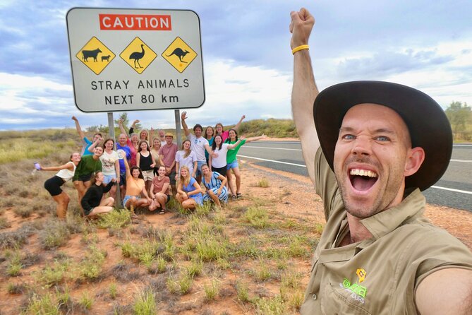 Pinnacles Sunset Stargazing Dinner Experience Small Group Tour - Picnic dinner under the Western Australian sky