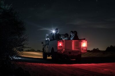 Private Night Vintage Land Rover Desert Safari & Stargazing