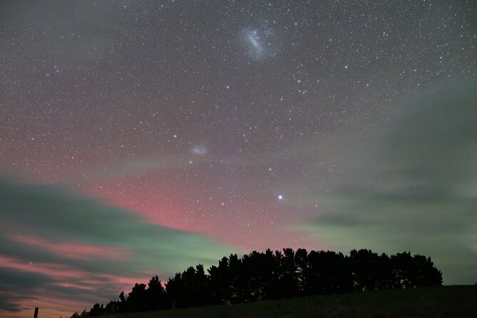 Private Stargazing at Star Safari near Martinborough - The weather backup: planetarium, rocks, and VR