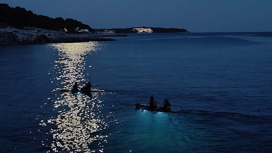 Pula: Night Tour in Transparent Kayak with Stargazing - Paddling along the cliffs in an LED-lit kayak