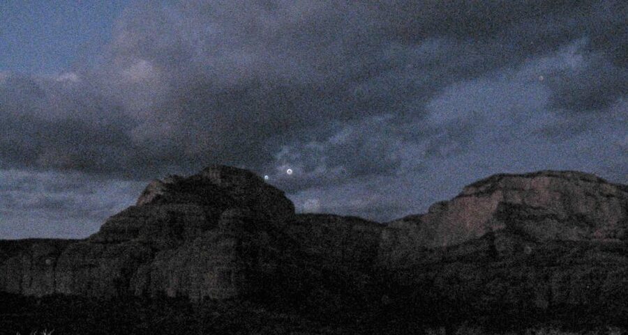 Sedona: Nighttime UFO & Stargazing Tour - Booking details that affect your plans