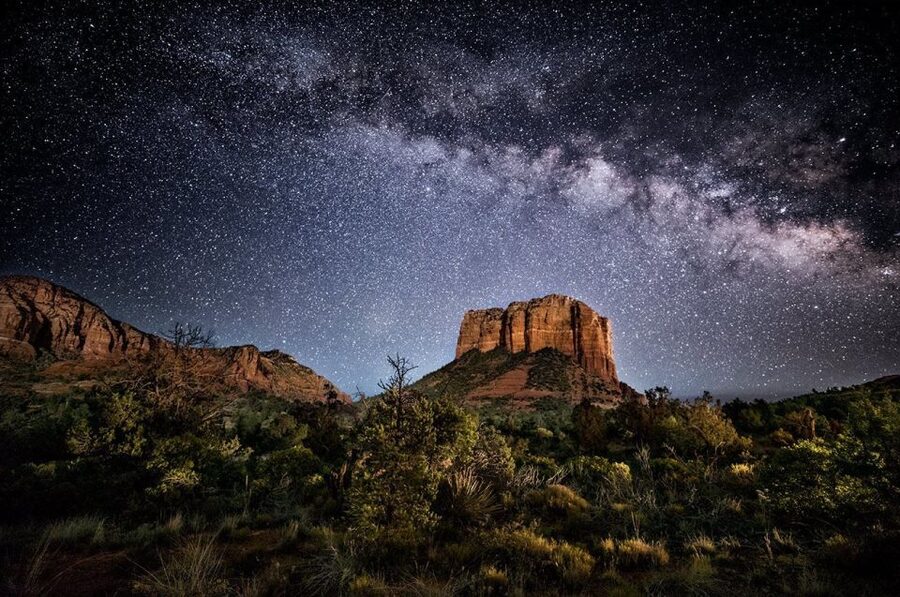 Sedona: Nighttime UFO & Stargazing Tour - The opening sky check before the goggles