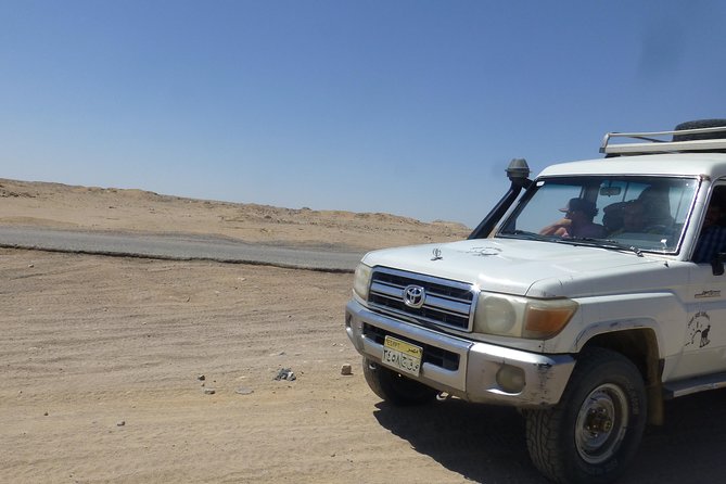 Stargazing Excursion In Hurghada with Jeep 4WD and BBQ - From mirages to the Red Sea Mountains