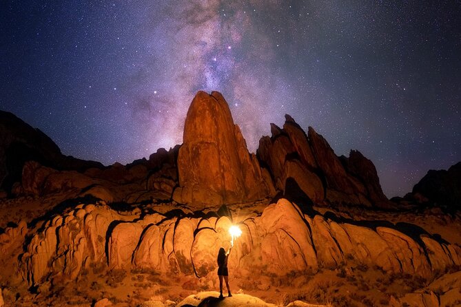Stargazing in the Desert from Riyadh with Dinner - A short walk through the sandstone hills