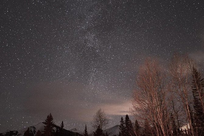 Stargazing Tour - Kananaskis After Dark - Why the Kananaskis night sky feels so different