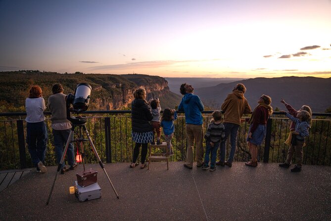 Stargazing with an Astronomer in the Blue Mountains - English and French guidance
