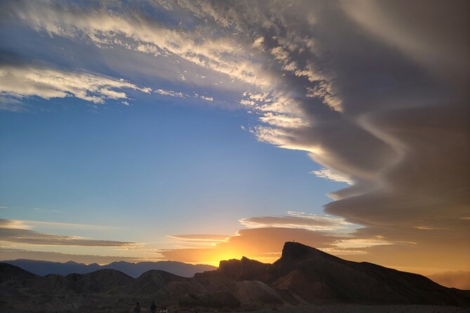 Sunset and Stargazing Tour in Death Valley National Park - The Death Valley sign marks the real beginning