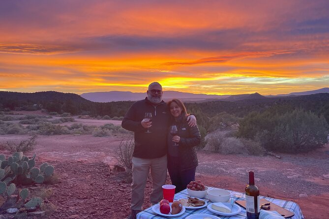 Sunset Sedona Sacred Places -gourmet picnic dinner and stargazing - Key points to know before booking