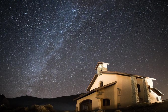 Teide by Night: Sunset & Stargazing with Telescopes Experience - Stargazing with lasers and telescopes