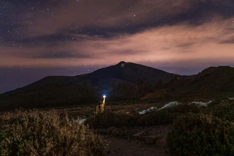 Teide: Small Group Sunset Adventure with Picnic & Stargazing - Cold, comfort, and mobility