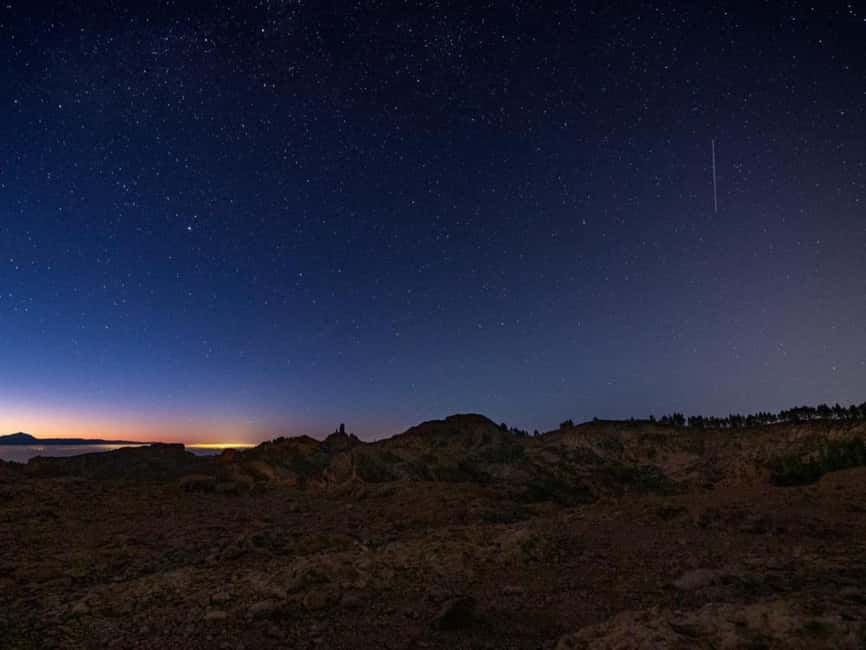 Tejeda: Sunset & Night Sky Guided Astronomy Hiking Tour - Sunset at Ventana del Nublo