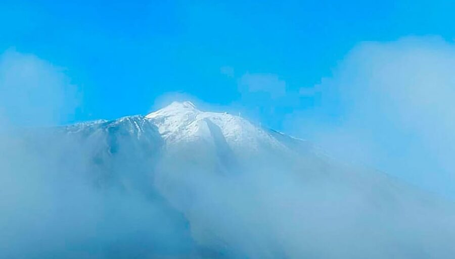 Tenerife: Sunset Night Tour and Stargazing at Teide + Dinner - What to wear for a mountain night