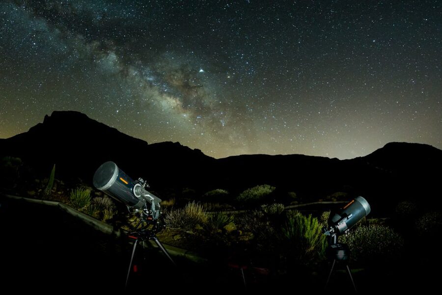 Tenerife: Teide National Park Sunset & Stargazing Tour - The roadside dinner stop and your meal choices