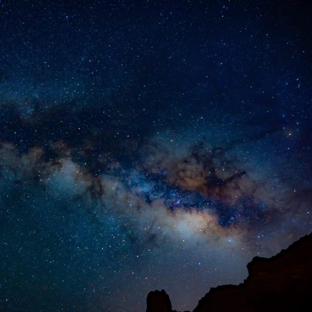 Tenerife: Teide National Park Sunset & Stargazing Tour - The sunset stop above the cloud layer
